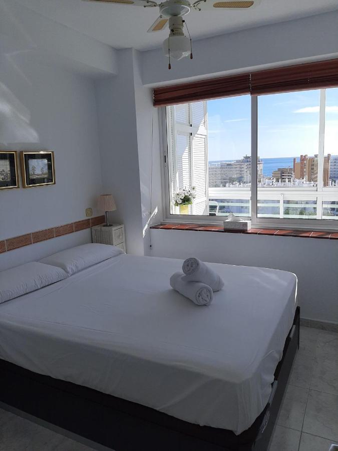 Apartament Carihuela Sea Views Torremolinos Zewnętrze zdjęcie